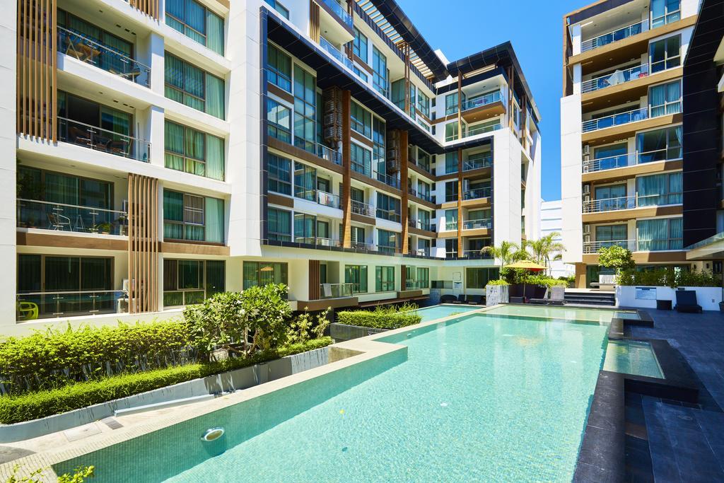 The Urban City Center By Fantasea Beach Pattaya Bagian luar foto